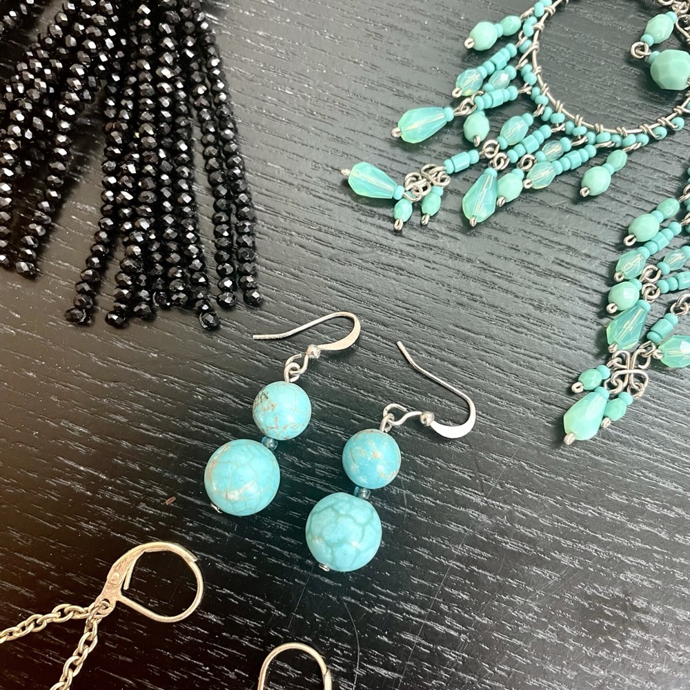 6 Pair Earring Bundle - image 5